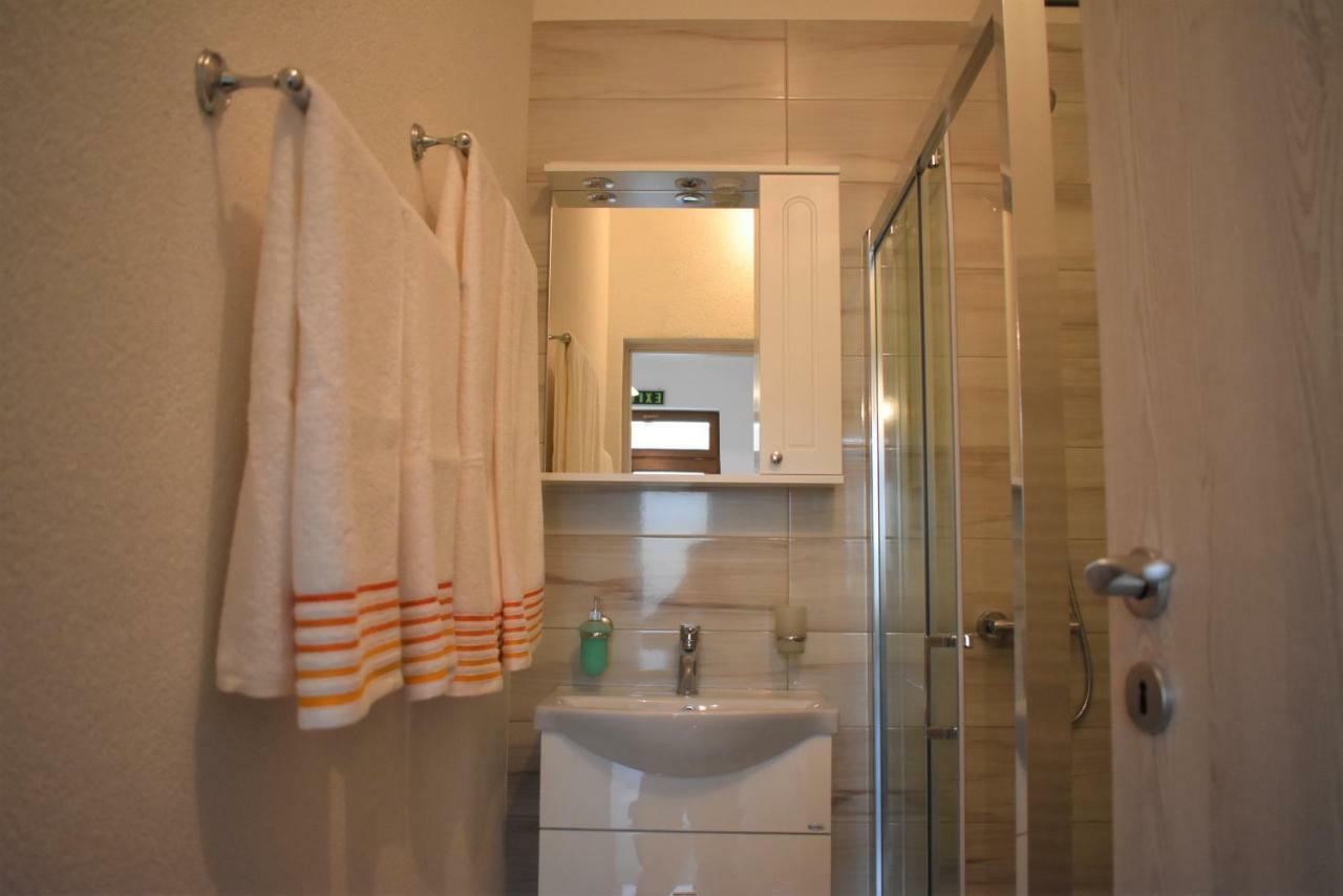 Apartament La Mal Сибиу Екстериор снимка