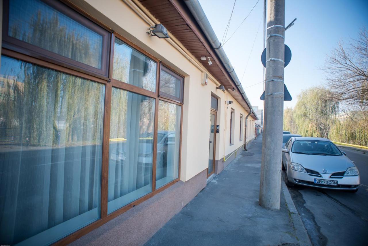 Apartament La Mal Сибиу Екстериор снимка